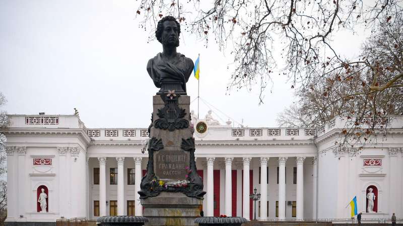 СПЧ обратился к ЮНЕСКО из-за угрозы сноса памятника Пушкину в Одессе