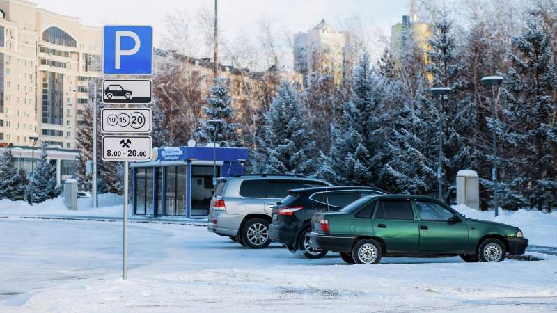 Акимат Астаны обязали расторгнуть договор с оператором парковок