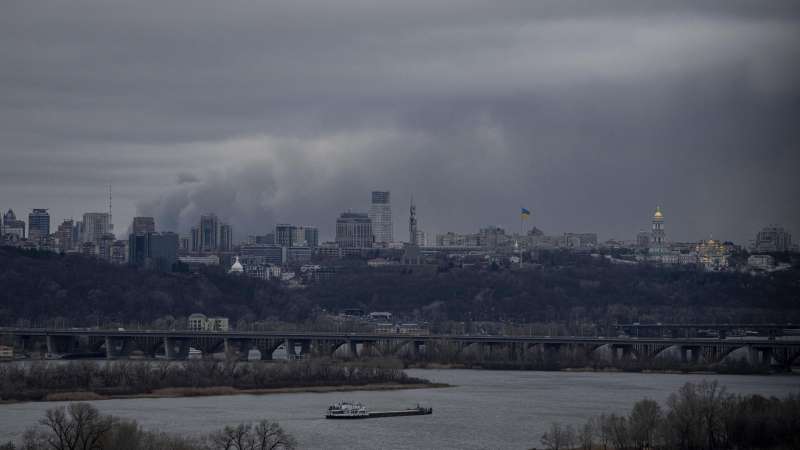 В Киеве прогремели взрывы