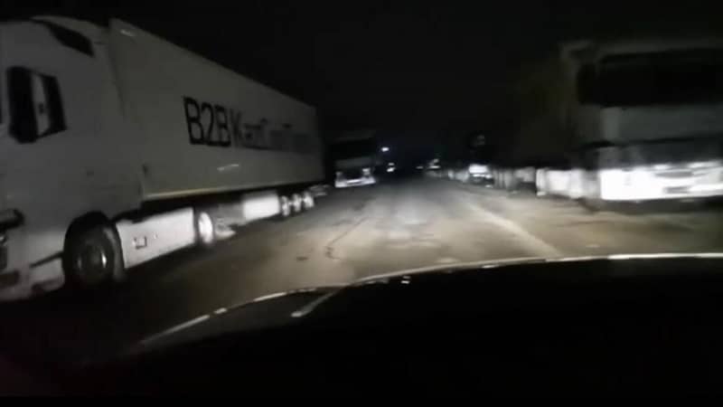 174 большегруза оказались заблокированными на автотрассе в Костанайской области