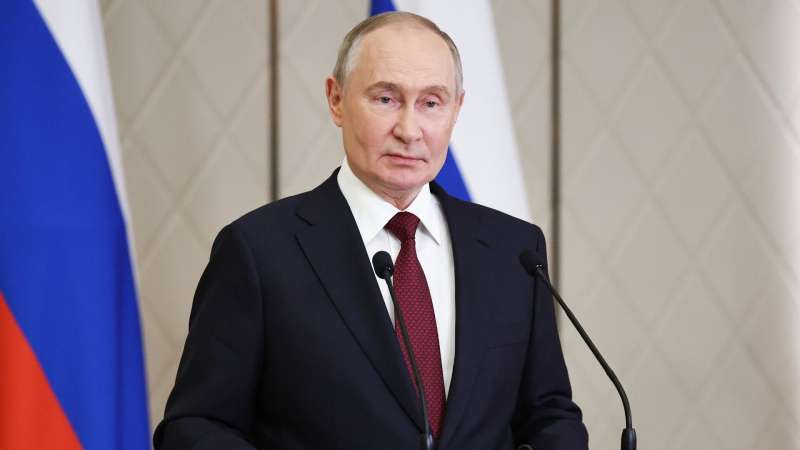 Больше, чем сделка по Украине: почему Путин тянет время?
