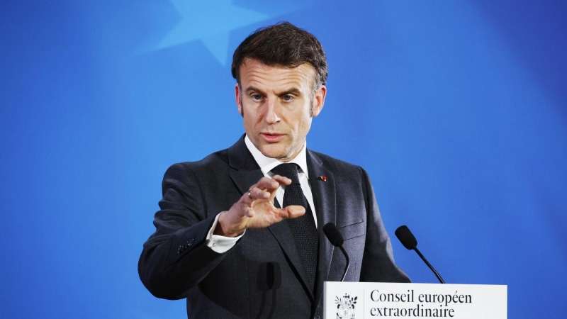 "Тяжелый случай". Макрона поставили на место после дерзких слов о России