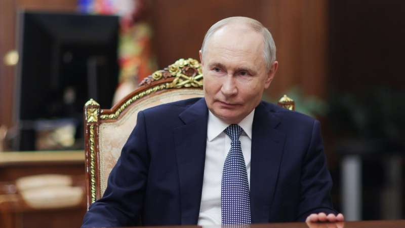 Путин и султан Омана на переговорах обсудят ситуацию в Сирии
