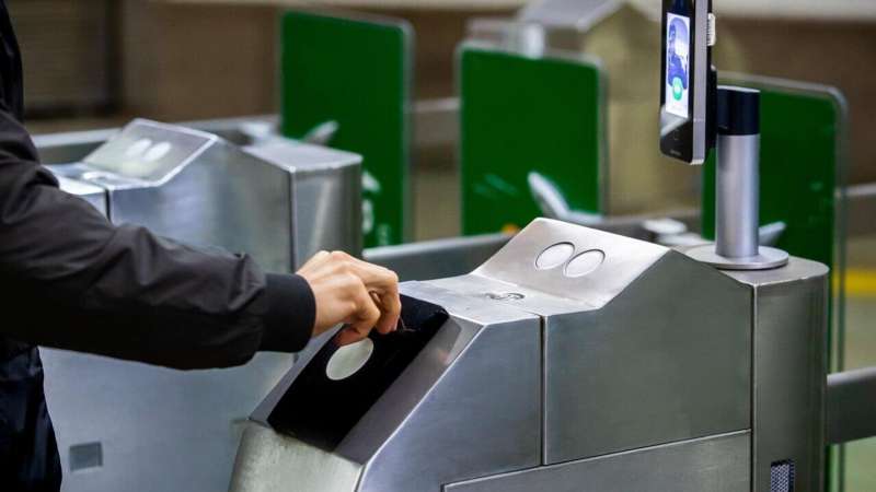 Оплата за проезд в метро Алматы будет возможна через турникеты