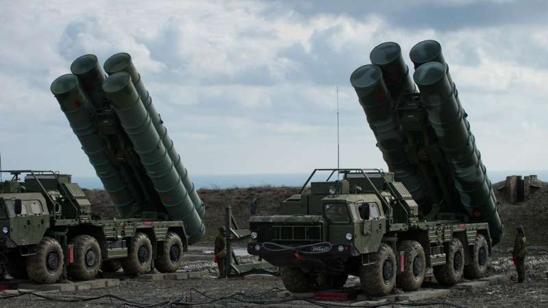 Российская ПВО ночью сбила 93 украинских беспилотника
