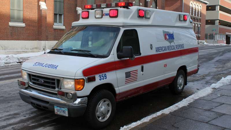 СМИ: из-за маневра самолета в небе над США пострадали два бортпроводника